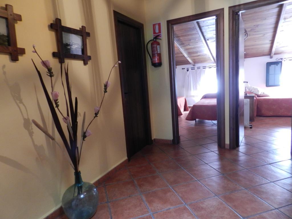 Alojamiento Rural La Rabida 25 Cumbres Mayores Luaran gambar