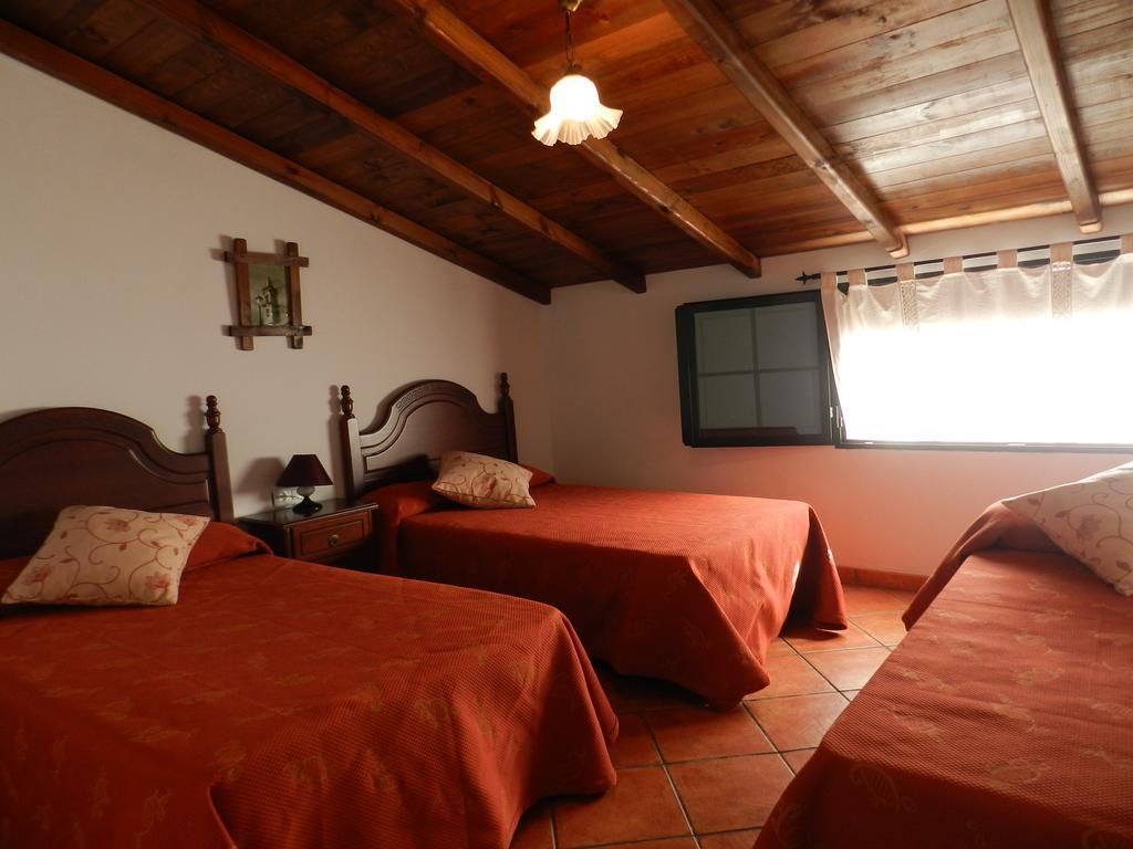 Alojamiento Rural La Rabida 25 Cumbres Mayores Luaran gambar
